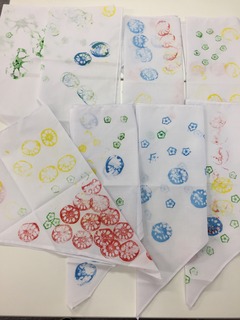 180728野菜スタンプ三角巾.jpeg